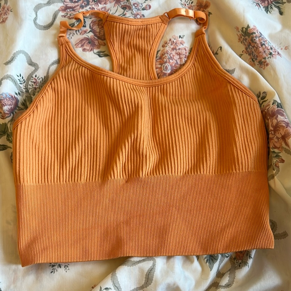 Lovely orange athletic tank top! s-m